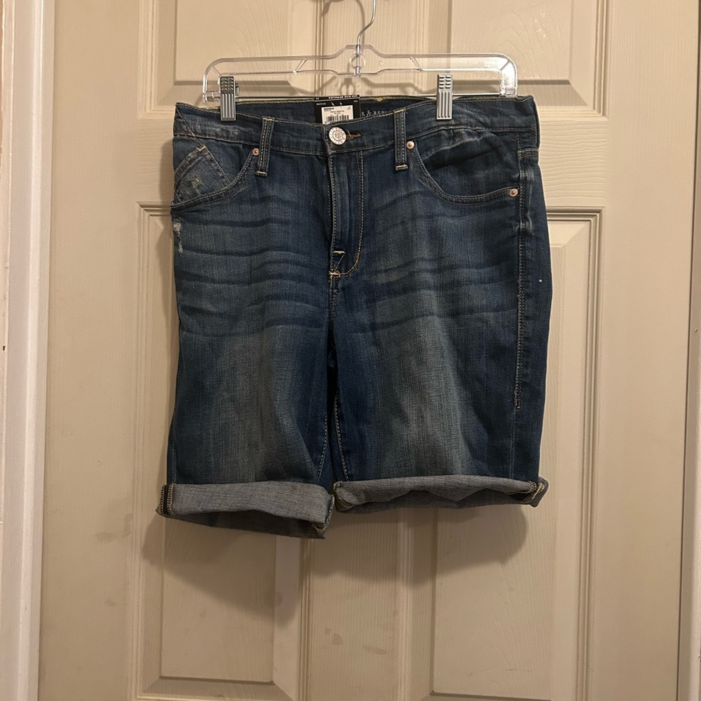 Rock & Republic Mid Rise Bermuda Denim Shorts - size 10